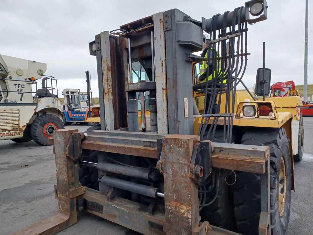 KALMAR DCB 32 RoRo