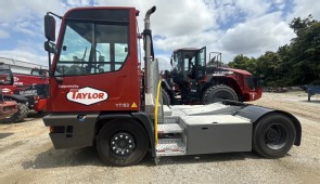 Terberg YT193 Terminal Tractor – 4x2, 190 HP Cummins Engine