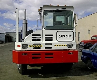 Capacity TJ5000 Yard Truck