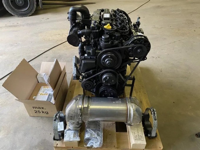 Deutz TD 2.9 L4 Engine - foto 2