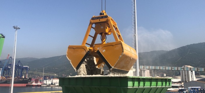 Grab-bulk-handling_1.jpeg