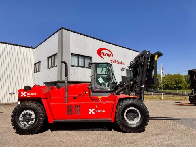 Kalmar DCG330-12 Empty Container Handler - foto 3