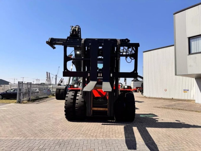 Kalmar DCG330-12 Empty Container Handler - foto 4
