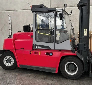 Kalmar DCG80-9 Forklift