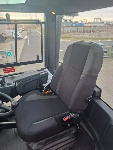 Kalmar DCG90-45ES6 Empty Container Handler - foto 12