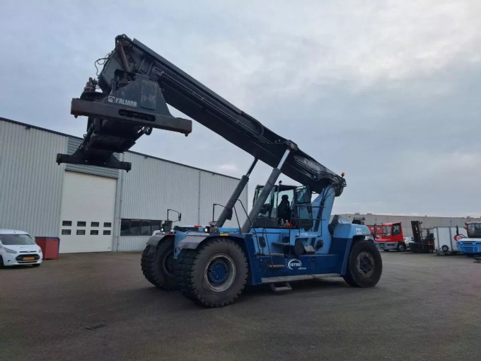 Kalmar DRG450-65S5X Reachstacker - foto 2