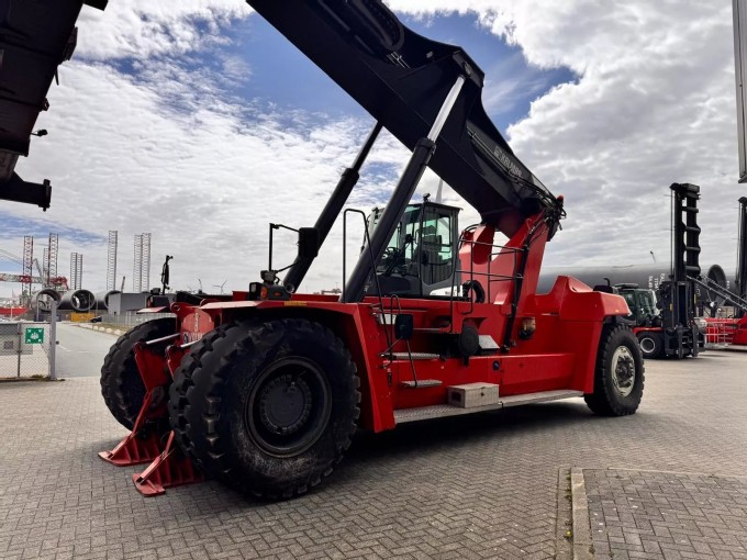 Kalmar DRG600-75A5XS Reachstacker - foto 10