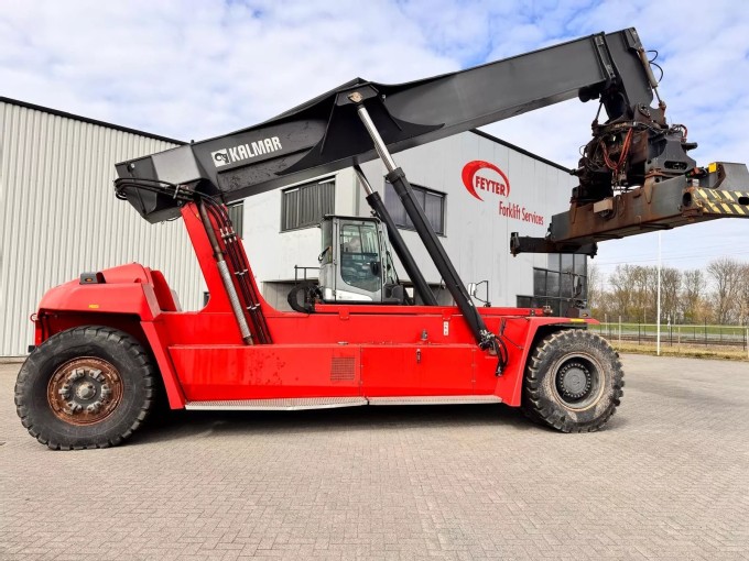 Kalmar DRG600-75A5XS Reachstacker - foto 29
