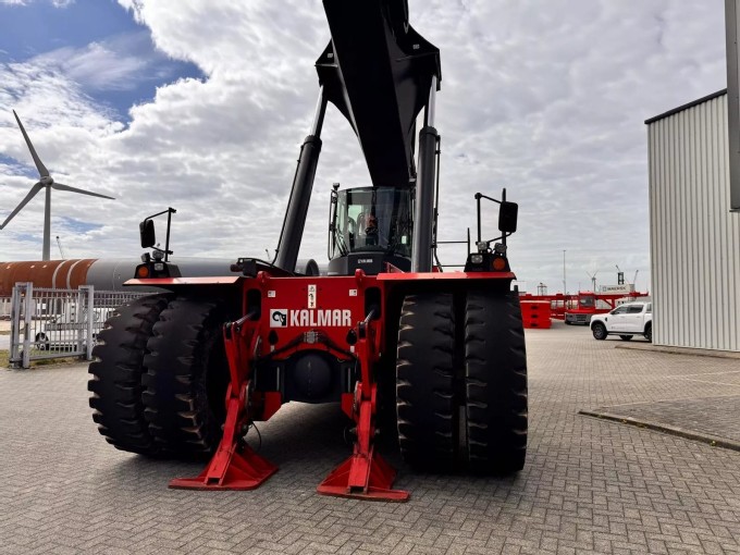 Kalmar DRG600-75A5XS Reachstacker - foto 9