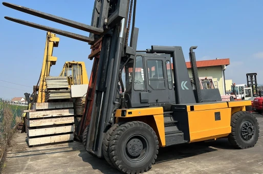 Kalmar KLMV25-1200 Container Handler
