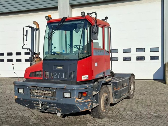 Kalmar TR618i Terminal Tractor - foto 3