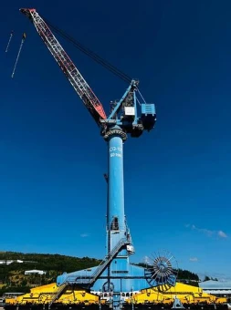 Liebherr 6000/60 Litronic Dockside Jib Crane