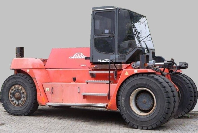 Linde H220D Forklift - foto 1