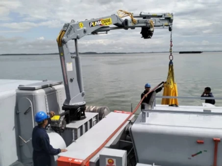 Puma Knuckle Boom Marine Cranes