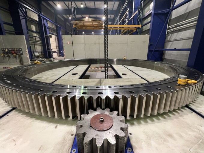 Slewing Ring for Liebherr LHM Mobile Harbour Cranes - foto 1