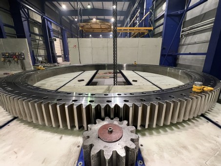 Slewing Ring for Liebherr LHM Mobile Harbour Cranes