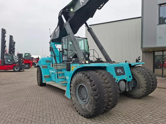 SMV 4531TC-5 Reachstacker - foto 4