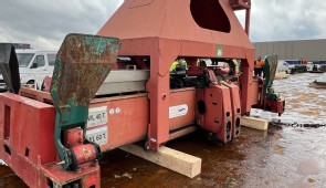 2002 Twin Lift Spreader for Harbour Mobile Crane