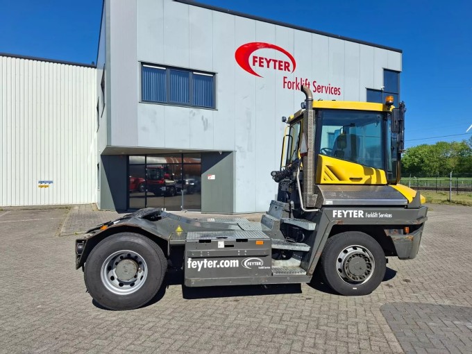 Terberg RT 222 Terminal Tractor - foto 1