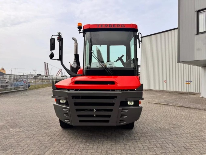 Terberg RT 223 Terminal Tractor - foto 5