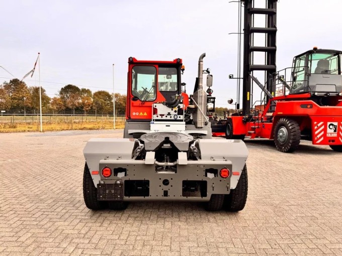 Terberg RT 223 Terminal Tractor - foto 7