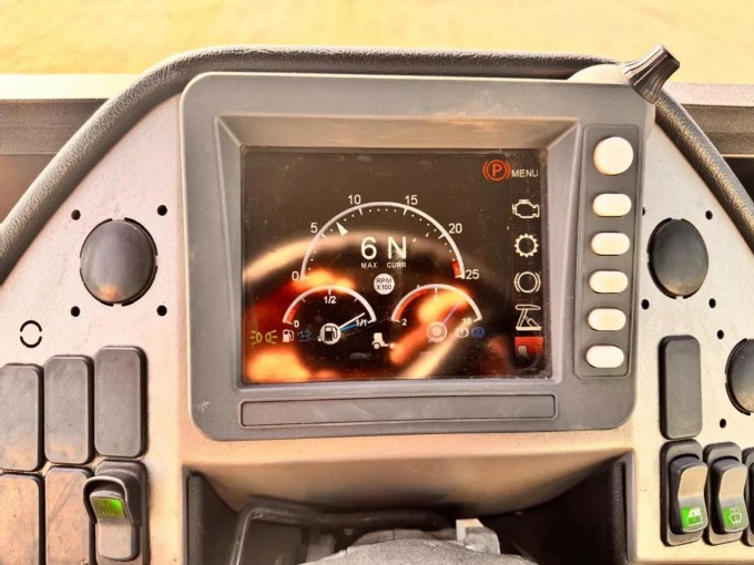 Terberg RT 223 Terminal Tractor - foto 4