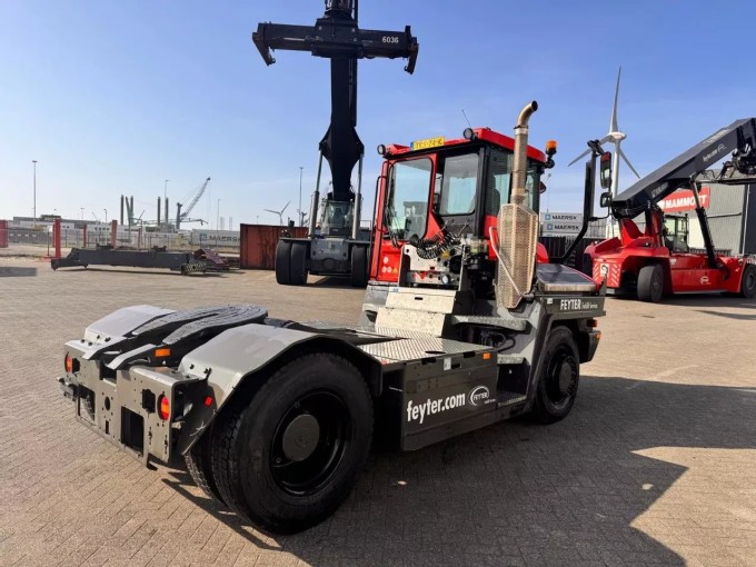 Terberg RT 223 Terminal Tractor - foto 7