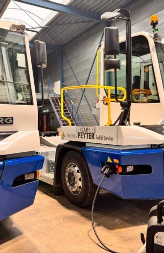 Terberg YT 203 EV Elektrisch Terminal Tractor - foto 2