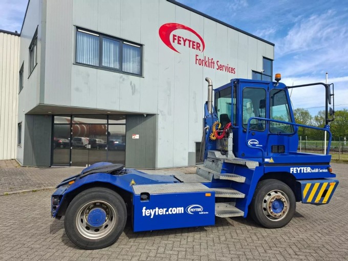 Terberg YT 222 Terminal Tractor - foto 21
