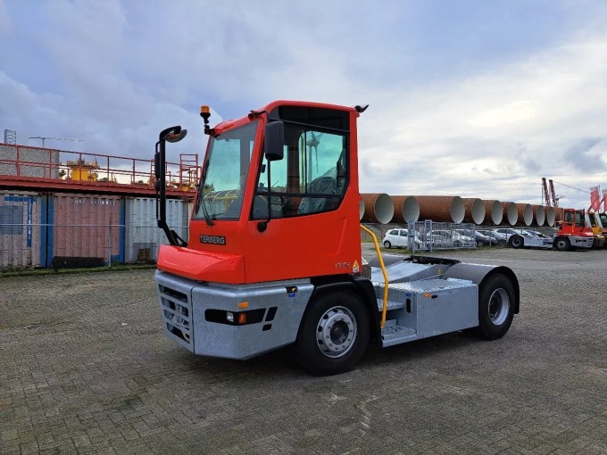 Terberg YT 223 Terminal Tractor - foto 4