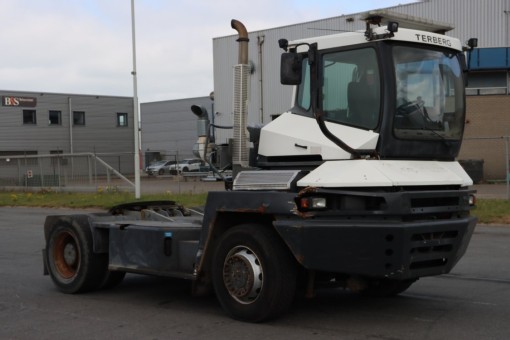 Terberg RT222 Terminal Tractor