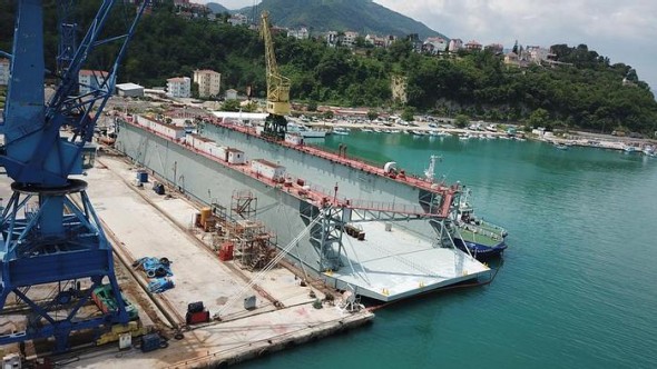 Floating Dry Dock – 4,500T Lifting Capacity