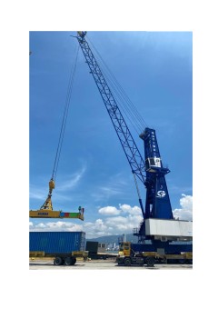 Gottwald HMK260E Mobile Harbour Crane