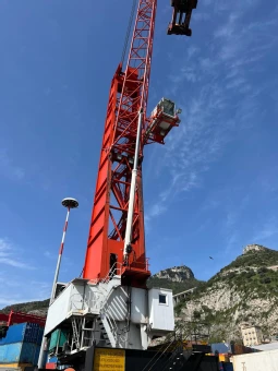 Gottwald HMK300E Mobile Harbour Crane