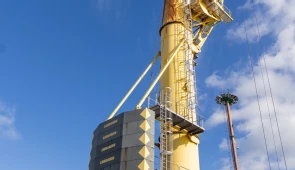 Liebherr LHM 600 Mobile Harbour Crane