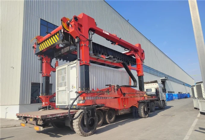Socma Straddle Carrier 60ton  - foto 5